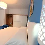 Bed & Breakfast Torre Letus